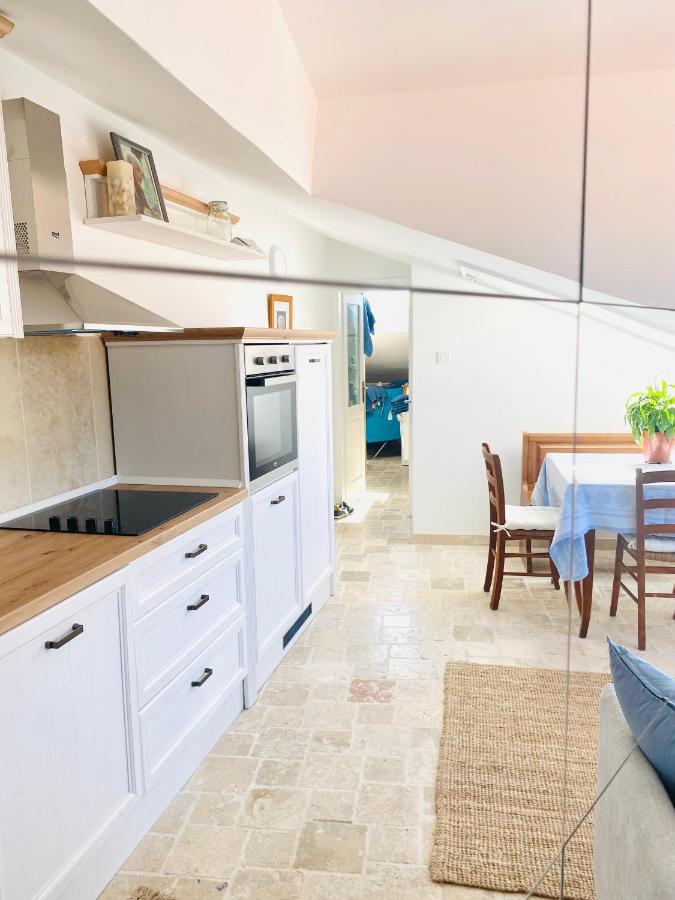 Istria Apartment - 3 Minutes From The Beach Novigrad Istria Εξωτερικό φωτογραφία